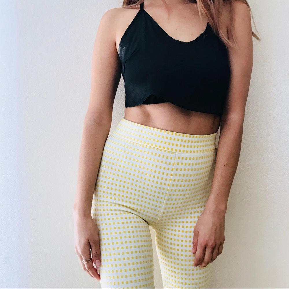 🍌Urban Outfitters flare pant